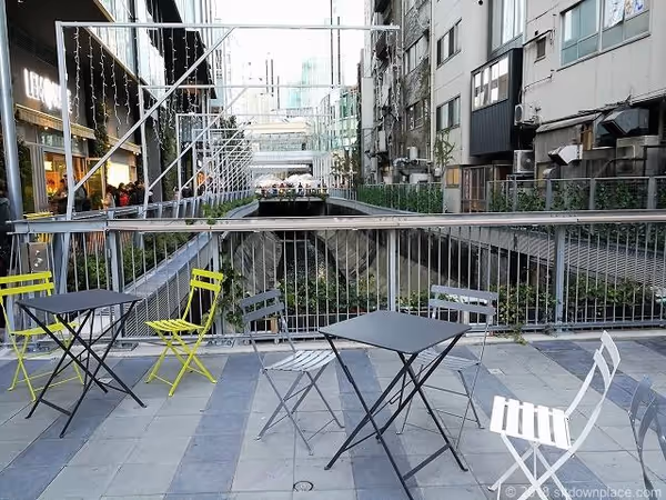 Photo of Shibuya Station | Shibuya Stream 1F Rest Spot at Konōbashi Plaza 4