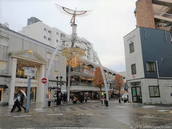 元町購物街的入口