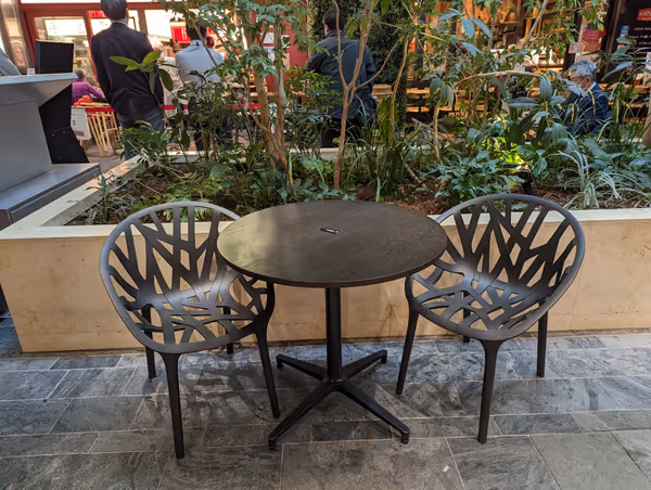 ムスブ田町 1F 休憩スペースの写真3