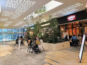 ムスブ田町1Fの休憩所