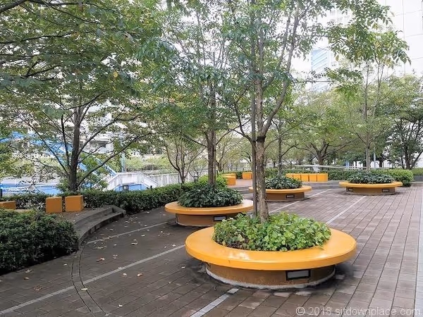 大崎センタービル前広場の写真3