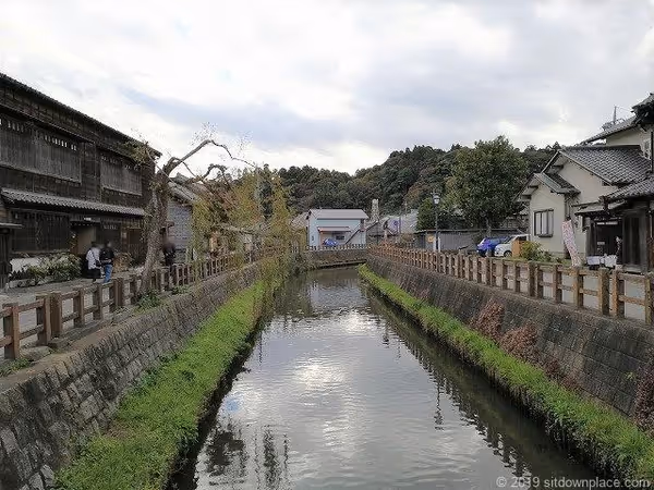 Photo of Sawara Station | Benches in Sawara's Townscape 6