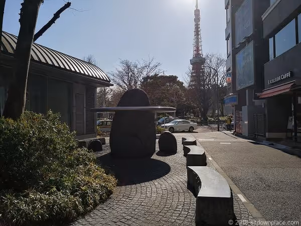 Photo of Onarimon Station | Rest Spot in front of the station at Onarimon Green Space 4
