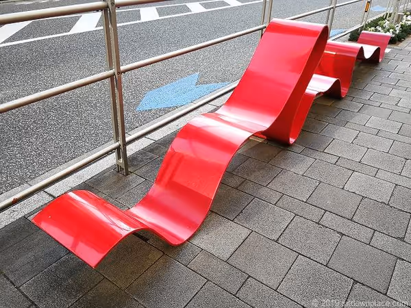 Photo of Roppongi Station | Keyakizaka Street Rest Spot with Street Furniture 2