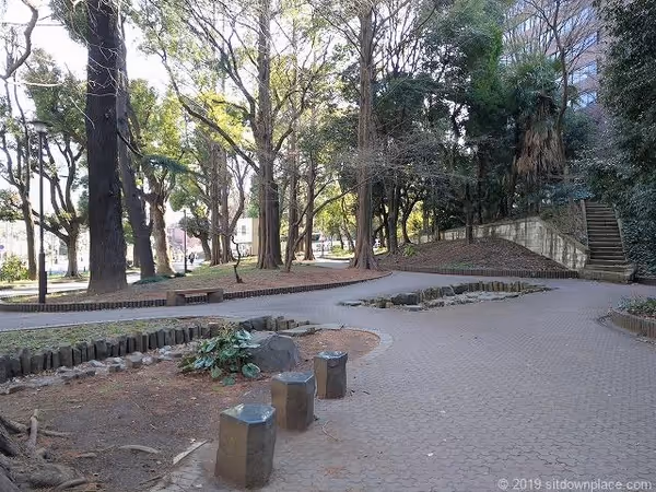 御成门站 芝公园 东京塔前交番附近 休息处 的照片 5