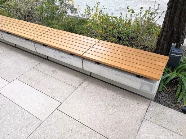 Photo of Kyobashi Station | Rest Spot in front of Tokyo Square Garden on Chuo-dori 2