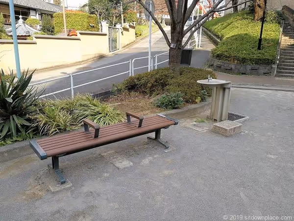 Photo of Akabane-bashi Station | Rest Spot at Higashi-Azabu Children's Park 3