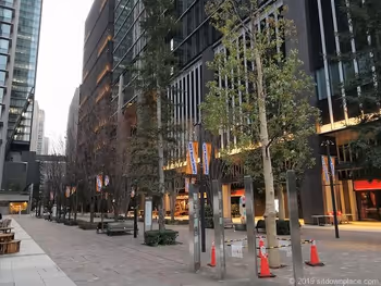 ノースタワーとグランキューブ間