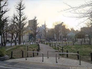 小島公園的入口