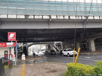 노보리토역 타마가와구치의 타마 연선 도로