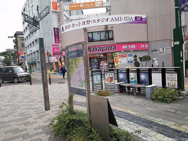 南口交差点付近の写真1