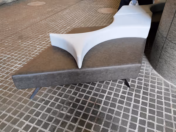 丸の内オアゾ OO広場の写真1