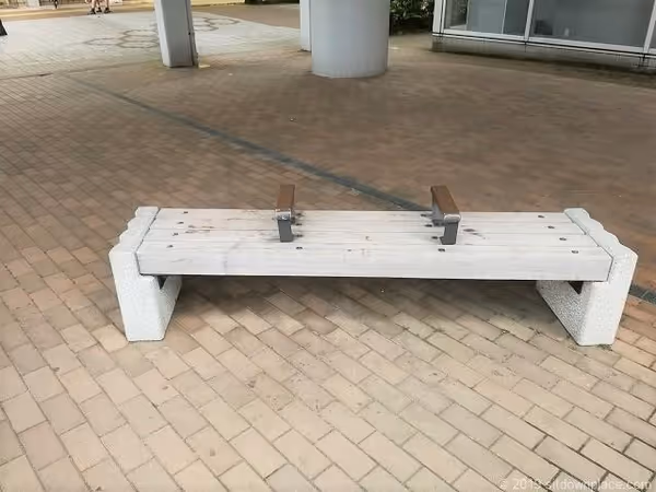 LEXN広場とデッキの写真3