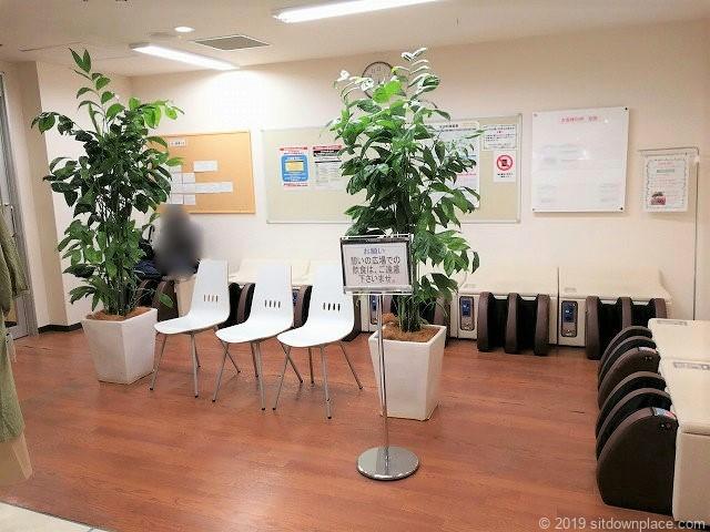 [新潟站] CoCoLo新潟本馆 憩の広場 休息处 的照片 1