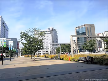 도야마역 남쪽 출구 광장