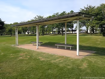 環水公園卡納爾公園的涼棚和長椅