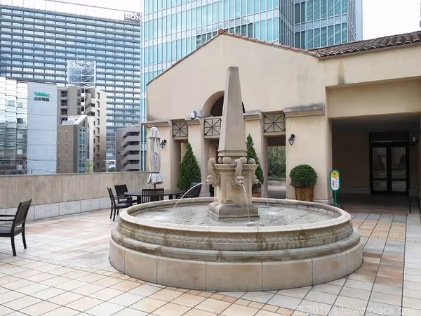 ゲートシティ大崎 サンクンガーデン・ガーデニングデッキの写真3