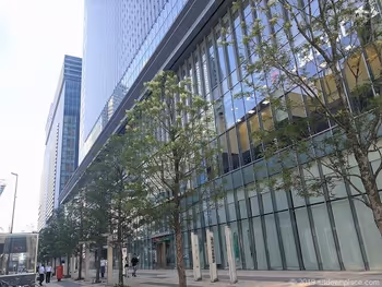 KITTE名古屋の外観