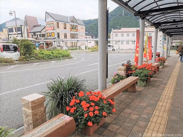 Photo of Kinugawa Onsen Station | Station | Plaza Foot Bath Near Rest Spot 6