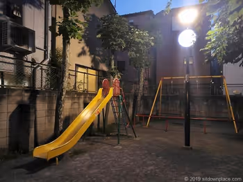 Slide at Sendagi 3-chome Children's Playground