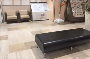 本八幡站ニッケコルトンプラザ (Nikke Colton Plaza) 2樓的休息場所1