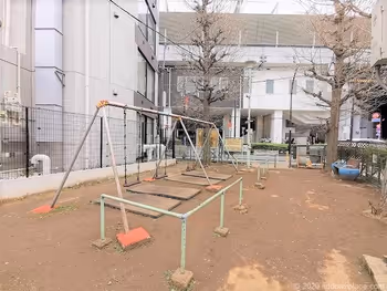 代代木上原車站西原兒童遊園的遊樂設施