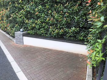 Bench 2 in front of J Park Kitasenju