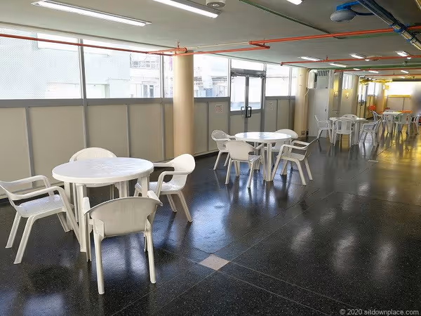 三越8Fオリエンタルビル屋上広場の写真6