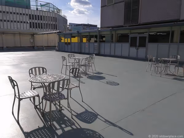 三越8Fオリエンタルビル屋上広場の写真2