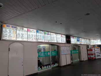 하마마츠역 지하도 광장의 안내판