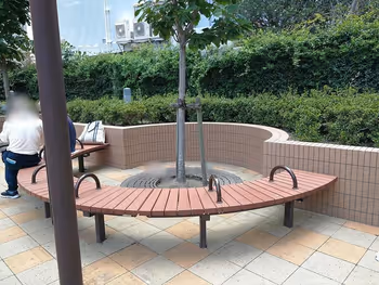 Bench in the D's Tower public open space next to the Toyoko Inn near Hamamatsu Station