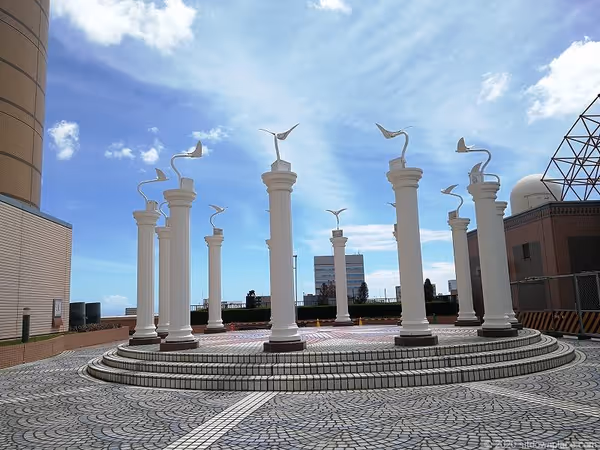 アクトの森 アクトタワー前の写真3