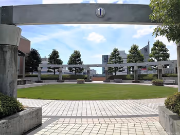 하마마츠역 아크토노모리 음악 광장의 광장 1