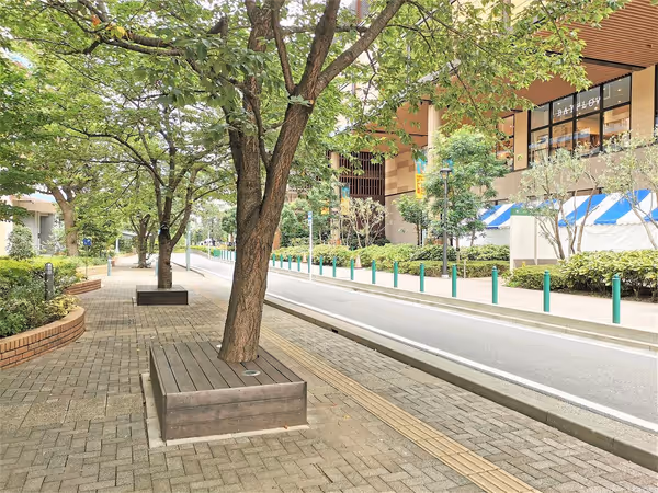 Photo of Musashikosugi Station | Rest Spot in front of Mid Sky Tower GranTree 2