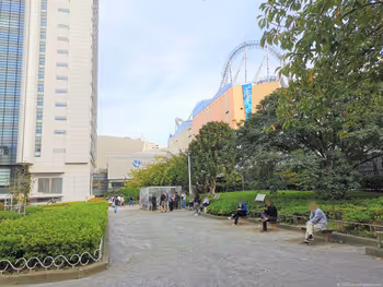 後楽園駅 礫川公園の喫煙所