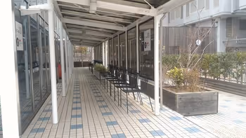 아베노 하루카스 윙관 옥상의 의자