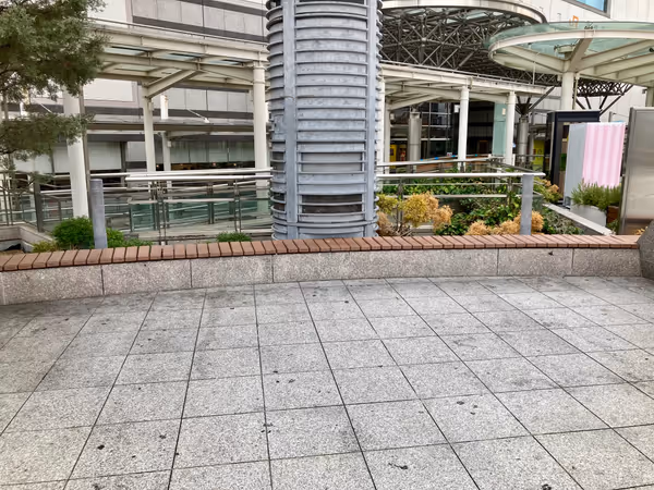 Photo of Previous Station | East Exit Station | Plaza Circle Plaza 4