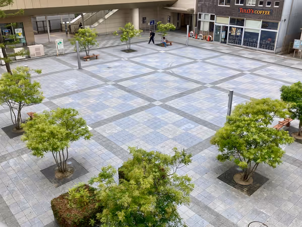 豊橋駅南口駅前広場の写真3