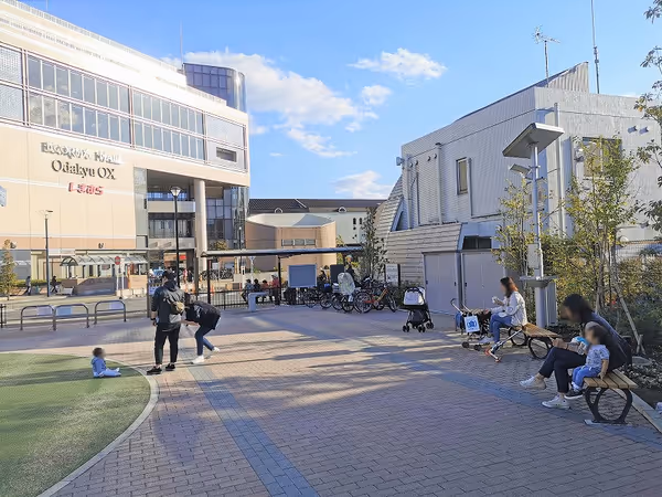 Photo de メビウスえきまえ広場 4