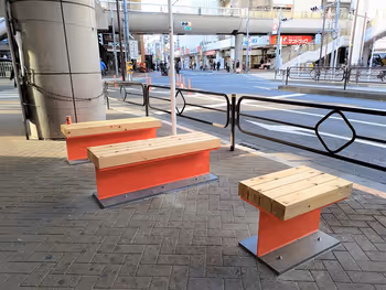 立川站 南口环岛周边的休息场所1