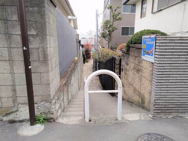 Photo of Kagurazaka Station | Akagi Children's Park Rest Spot 2