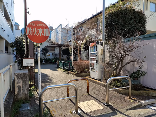 Foto von 東三丁目児童遊園地 1