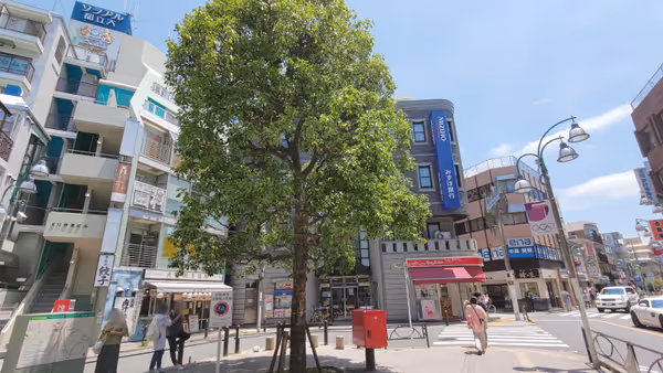 南口駅前広場 休憩場所の写真1