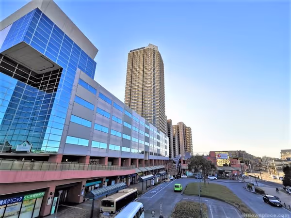 Photo of Shin-Koyasu Station | Rest Spot at Restaurant Near, Ort Mall Court 2F 4