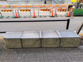 品川駅アレア品川前通りの休憩場所その2