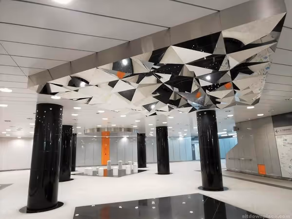 Photo of Tokyo Metropolitan Government Building Station | Rest Spot in Shinjuku Underground Shopping Arcade Times Avenue 1