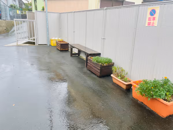 Photo of Shofukuji Station | Bench Rest Spot in Kamikojima 4-chome 2