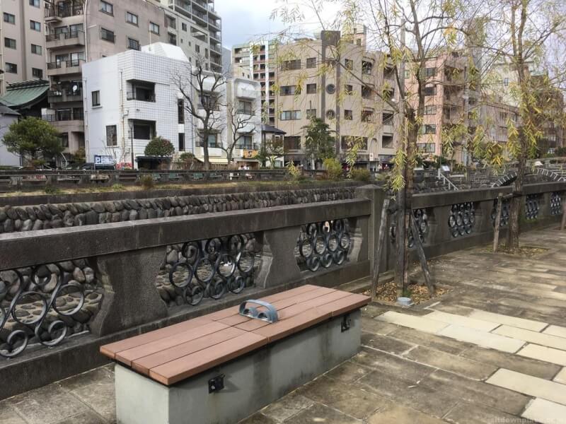 [안경교역] 나카시마가와 강변 쉼터 사진 1