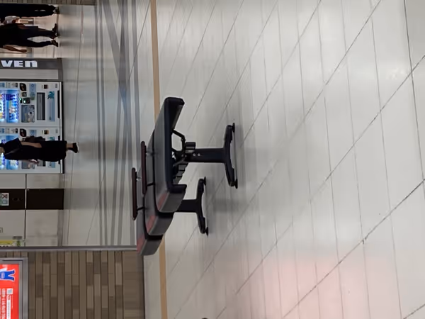 Photo of Sanyo Akashi Station | JR Akashi Station | Rest area in the concourse in front of the North Exit ticket gates 2