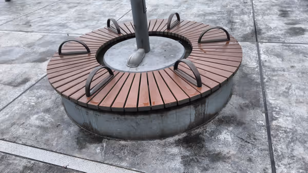 Photo of Tennōji Station | Rest Spot Between Tenshiba Park and the Tennoji Zoo Linkage Pathway 2